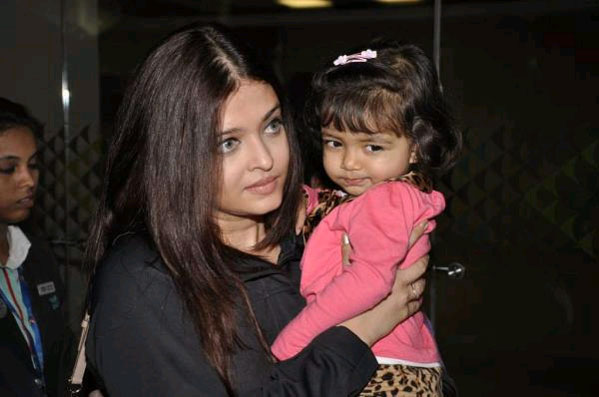 Aishwarya Rai Bachchan in Malaysia, where is Aaradhya?